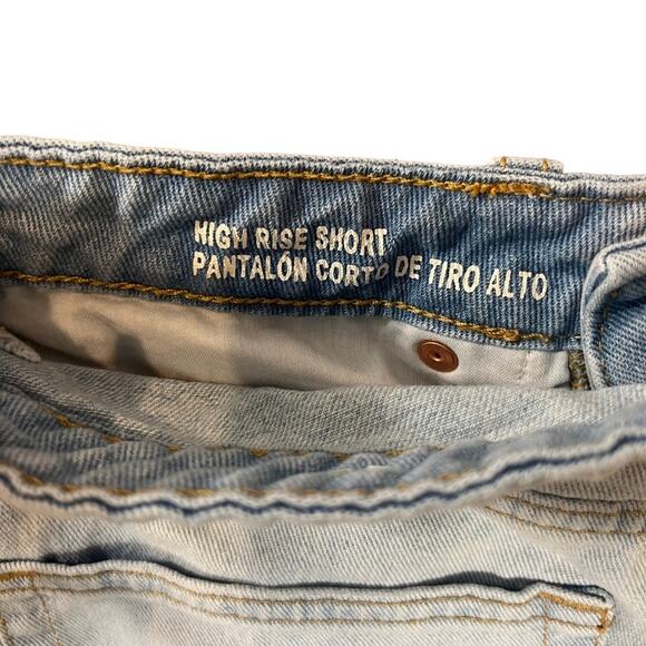 Wild Fable High Rise Denim Short Distressed Womens 8 Freyed Bottom Light Washed - Picture 4 of 7